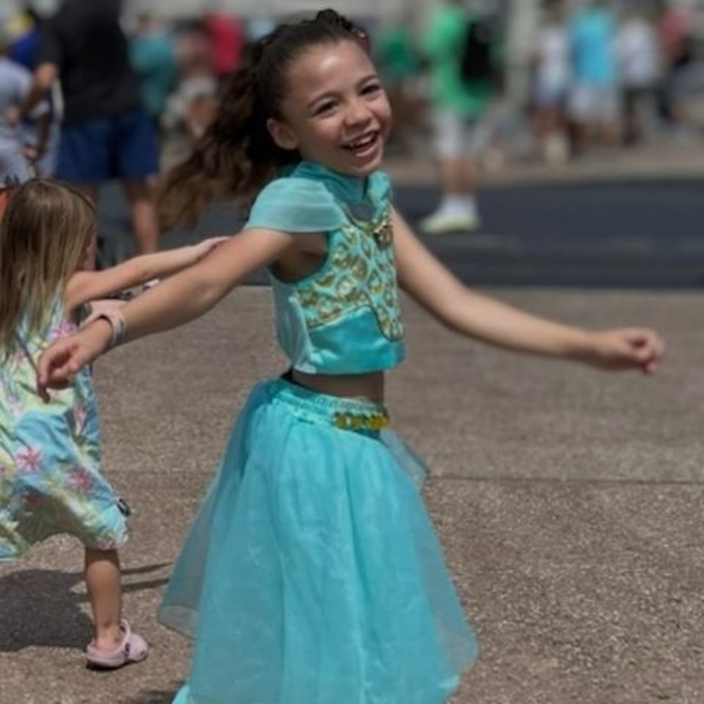 Meet your Posher, Vanessa